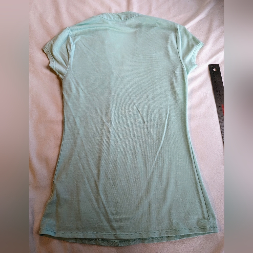 Guess t-shirt - Picture 5 of 5